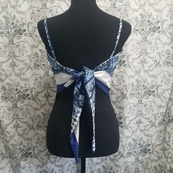 Blue Bandana Top Medium NWOT very sulky - Picture 3 of 10
